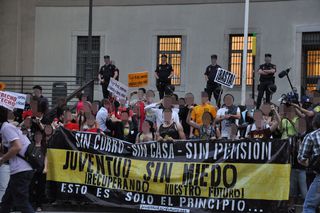 Concentración frente al Reina Sofía.