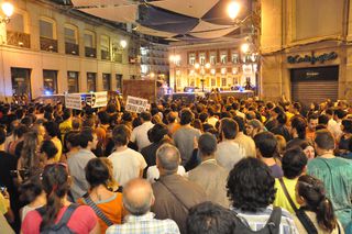 Manifestantes en Preciados.