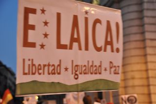 Cartel laicista.