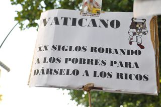 Cartel anticatólico.